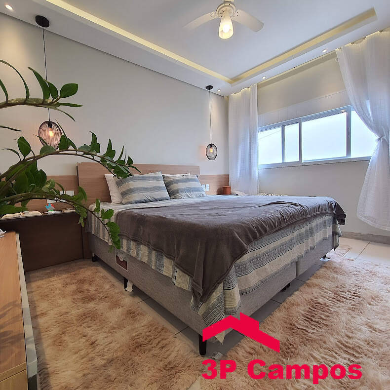 Casa à venda com 2 quartos, 65m² - Foto 12