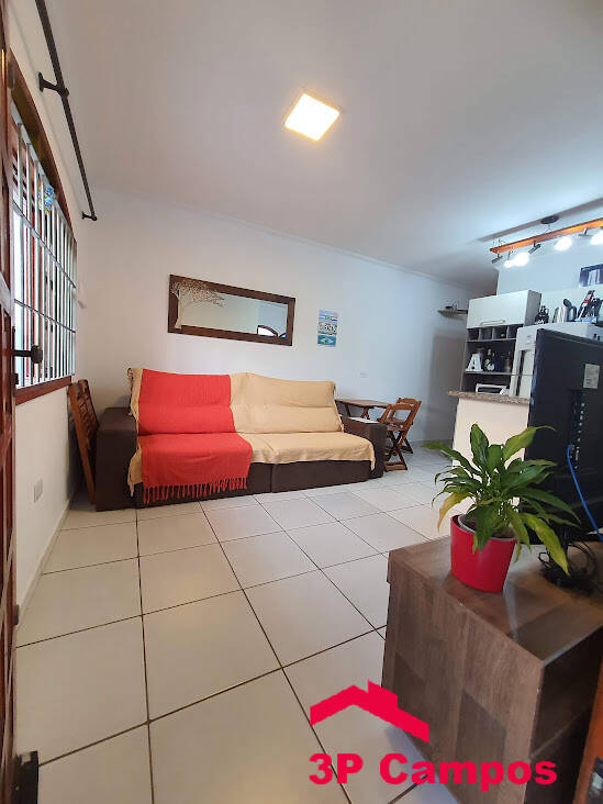 Casa à venda com 2 quartos, 65m² - Foto 11