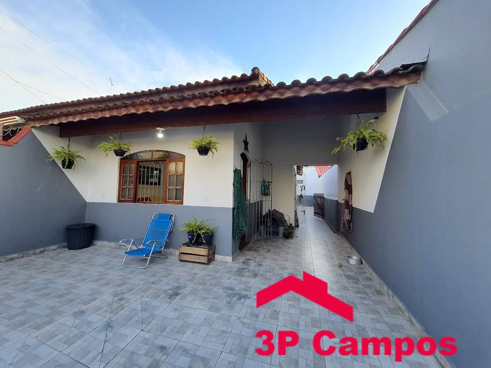 Casa à venda com 2 quartos, 65m² - Foto 1