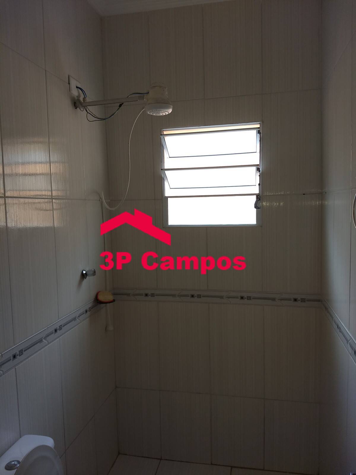 Casa à venda com 2 quartos, 60m² - Foto 11