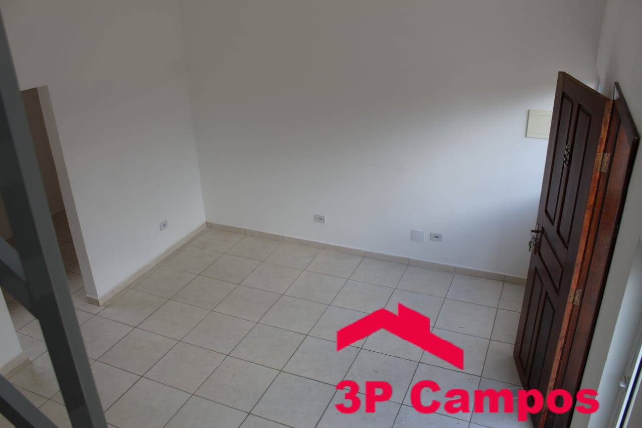 Casa à venda com 2 quartos, 55m² - Foto 11