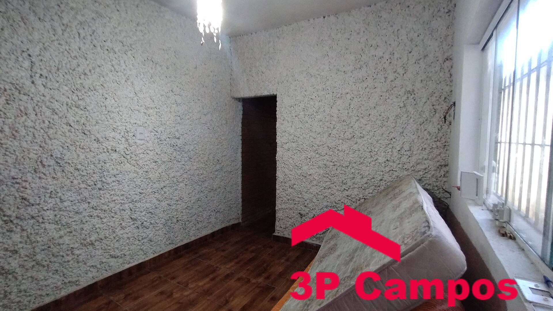 Casa à venda com 2 quartos, 60m² - Foto 18