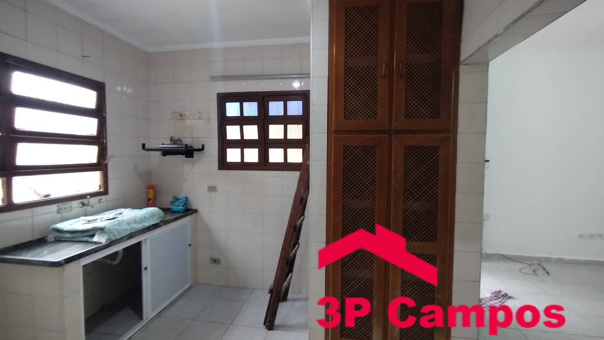 Casa à venda com 3 quartos, 360m² - Foto 18