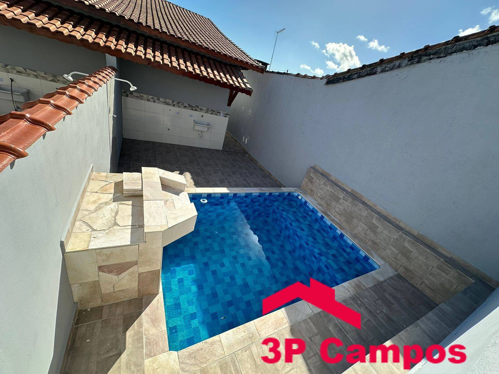 Casa à venda com 2 quartos, 80m² - Foto 8