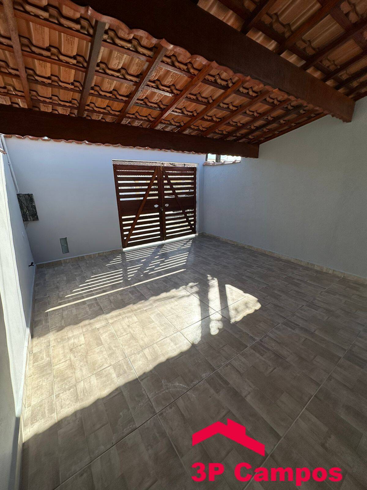 Casa à venda com 2 quartos, 80m² - Foto 11