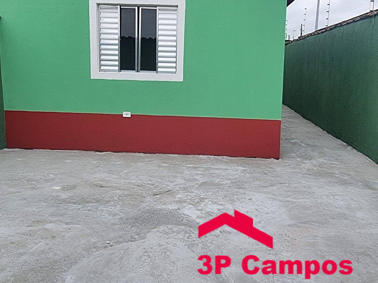 Casa à venda com 2 quartos, 60m² - Foto 3