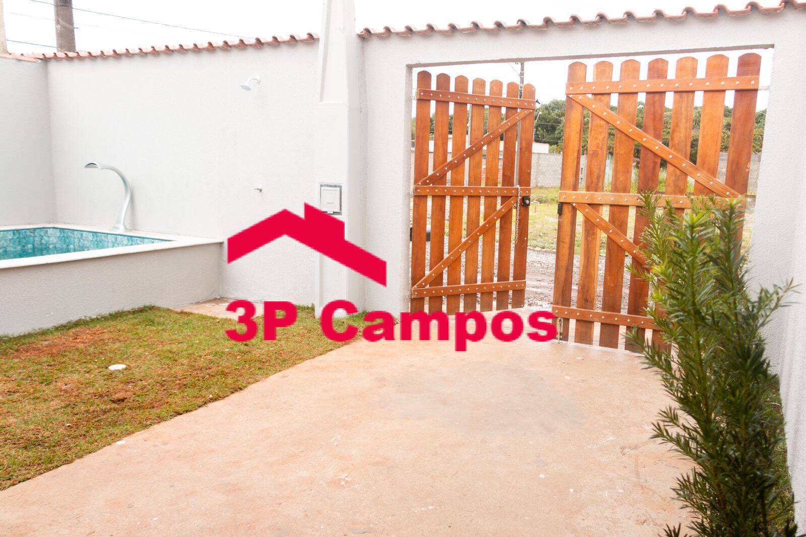 Casa à venda com 2 quartos, 125m² - Foto 1