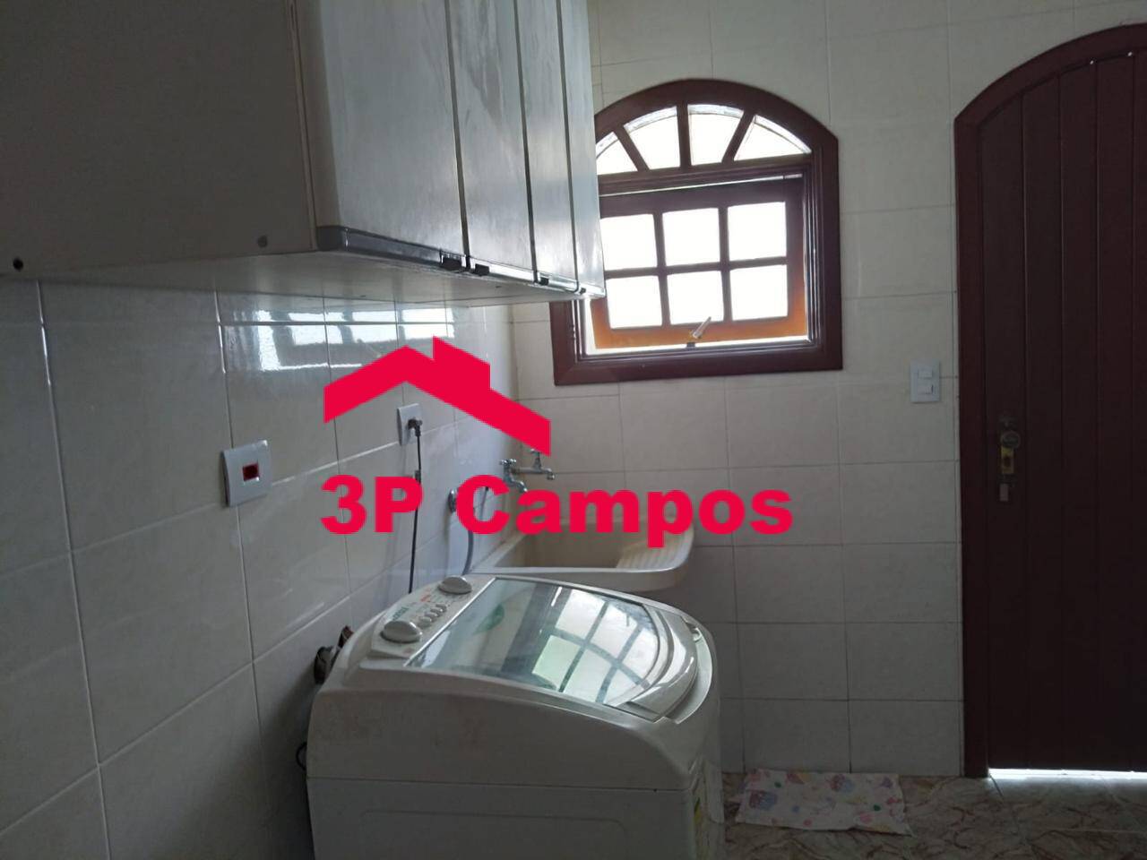 Casa à venda com 4 quartos, 270m² - Foto 15