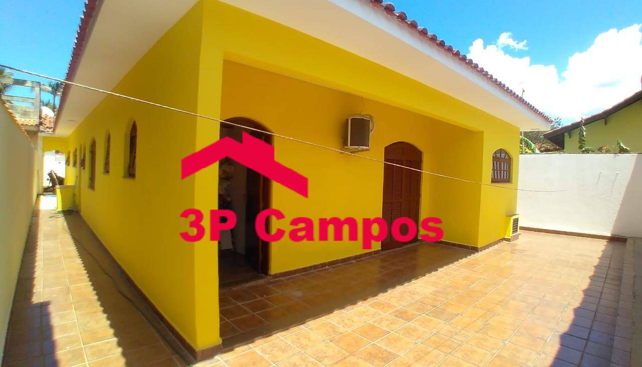 Casa à venda com 4 quartos, 270m² - Foto 2